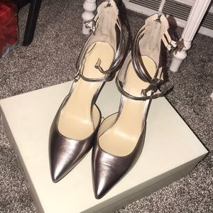 Marc Fisher metallic pumps sz 10